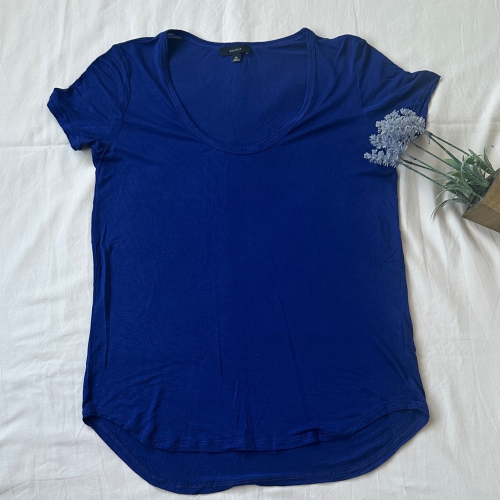Talula Royal Blue Short Sleeve Tee, size XS